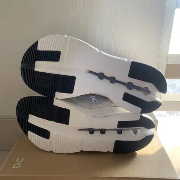 On Cloudnova Casual Fashion Running Sneakers - Picture 5 of 5